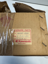 Z1300-A1 T/M A5, 1979 T/M 1983 Holder - Fork Under nos