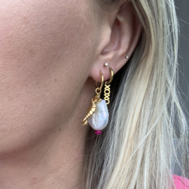 PEARL/ SEAHORSE EARRINGS |  | RVS GOLD