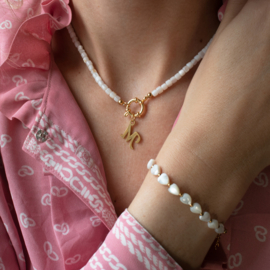 NECKLACE INITIAL | PEARL | RVS SILVER/GOLD