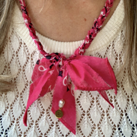 BANDANA NECKLACE | DARK PINK