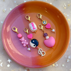 PHONE CHARM | PINK HEART