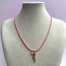 SUMMER NECKLACE | SEA HORSE