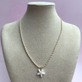 SUMMER NECKLACE | STARFISH | WHITE