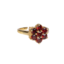 À LA | FLOWER RING GARNET | ''VINTAGE GOLD''