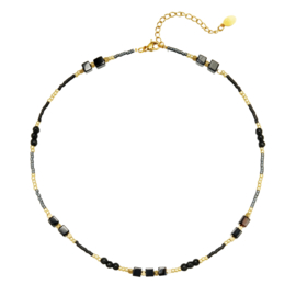 NECKLACE | BLACK STONES | GOLD PLATED
