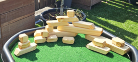 Houten Rotsblokken