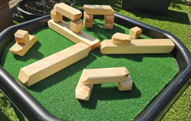 Houten Rotsblokken