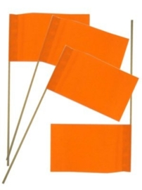 Papieren vlag op stok oranje