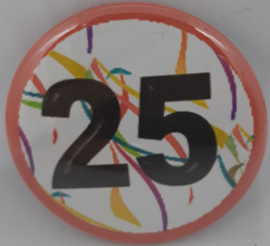 Button 25 jaar