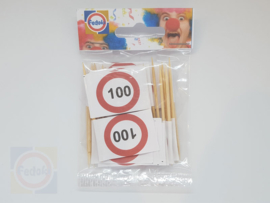 Leeftijd cocktailprikkers 100-jaar