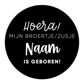 40mm rond gepersonaliseerde sticker • Hoera! Mijn broertje/zusje Naam is geboren!