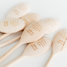 Pollepel • We hebben er iets moois van gebakken dit jaar! Bedankt lieve juf! • KNEUSJE