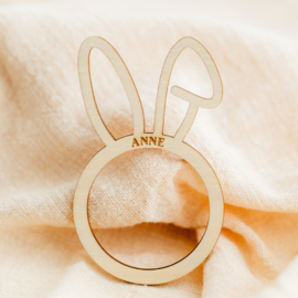 Gepersonaliseerde servetring • Pasen • Hangoortje