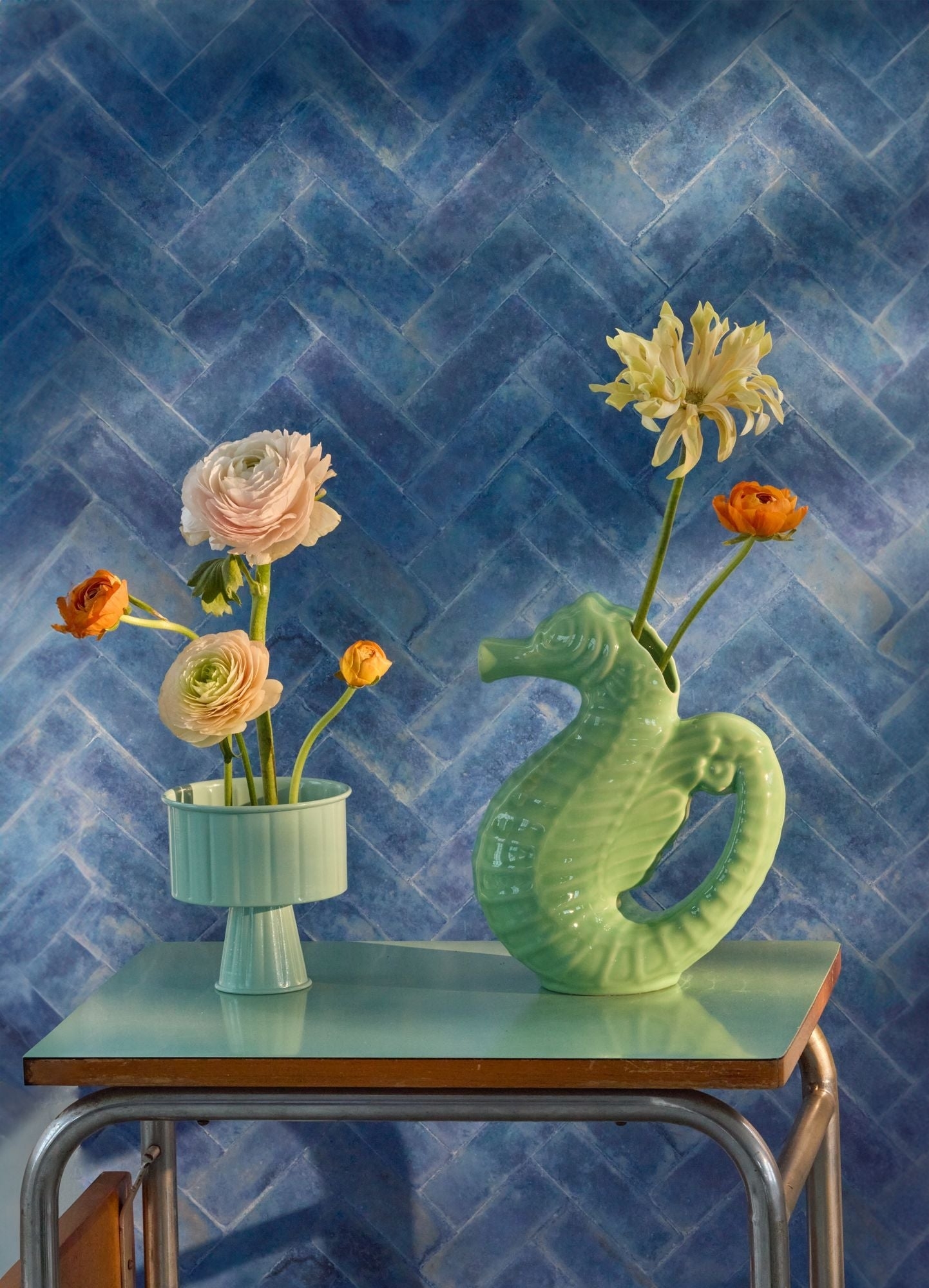 Rice- Seahorse Ceramic Vase - Apple Green