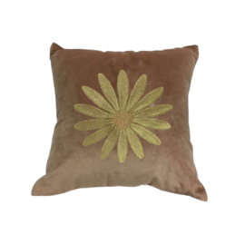 Velvet cushion embroidered daisy