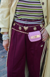 Teuntje belt