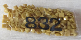 nr. 832 Golden Olive