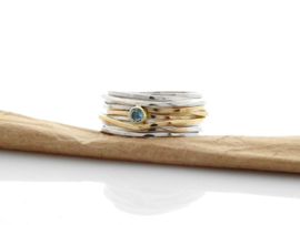 Lines ring met geboortesteen