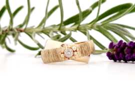 Overslag ring met naturel Diamant