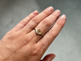 Arrow ring met natuurlijke Diamant