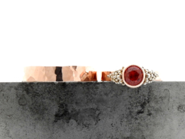 Hammered Elegance & Spinel