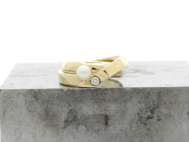 Begin zonder einde, Diamant en Parel