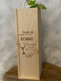 Wijnkist ‘EEN GLAS WIJN…’