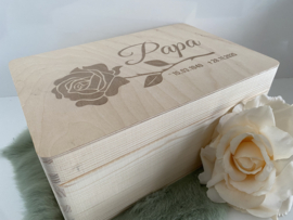 Memory box hout