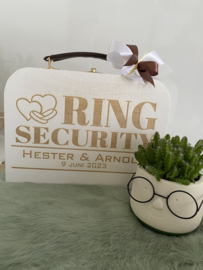 Houten koffer ‘Ring Security’