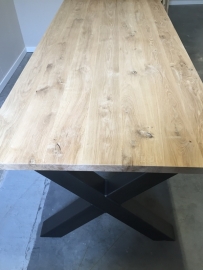 Eiken Xava Tafel