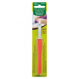 Clover Amour crochet hook 9 mm