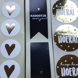 Stickers - Hiep Hiep Hoera! - goud - per 10 stuks