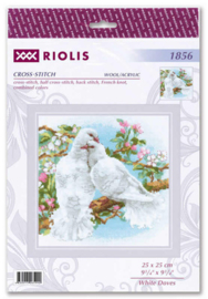Borduurpakket White Doves - RIOLIS    ri-1856
