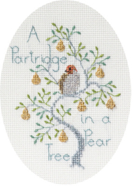 Borduurpakket Christmas Card - A Partridge In A Pear Tree - Derwentwater      bt-dwcdx52