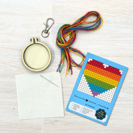 Borduurpakket Matchbox No Labels, Just Love! - ckc-mb-055