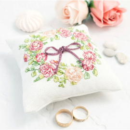 Borduurpakket Roses Story - Luca-S     ls-w09