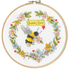 Borduurpakket Eleanor Teasdale - Queen Bee - Bothy Threads   bt-xete10