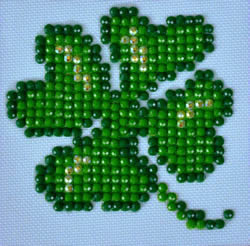 Diamond Dotz Lucky Leaves - Needleart World    nw-dds-011