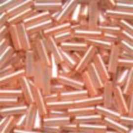 Small Bugle Beads Peach Cream - Mill Hill   mh-72003