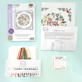 Vrij borduren pakket Cassandra Riley - Festive Foliage - Bothy Threads      bt-eca11