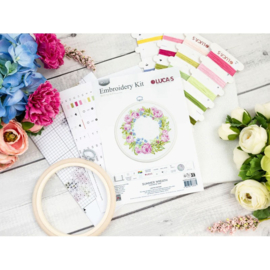 Borduurpakket Summer Wreath - Luca-S     ls-bc112