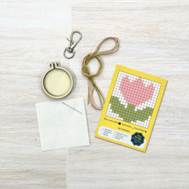 Borduurpakket Matchbox You Are Blooming Lovely! (Tulip) - ckc-mb-060