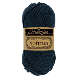 Scheepjes Softfun  / 2401 donker blauw/  Prussian