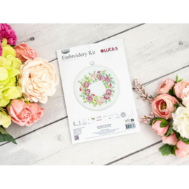 Borduurpakket Roses Story - Luca-S      ls-bc113