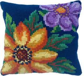 Kussen borduurpakket Evening Bloom - Needleart World   nw-lh09-017