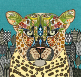 Borduurpakket Sharon Turner - Jewelled Leopard - Bothy Threads  bt-xstu02