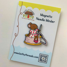 Needleminder Kate Garrett - Sewing Mouse - Bothy Threads  bt-xa20