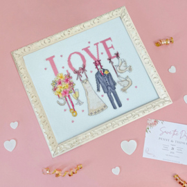 Borduurpakket Karen Tye Bentley - It Must Be Love - Bothy Threads     bt-xktb16