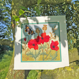 Platsteek pakket Rose Swalwell - Red Poppies - Bothy Threads    bt-lsrp