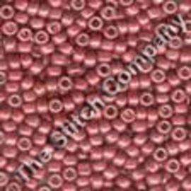 Satin Seed Beads Cranberry - Mill Hill   mh-03503